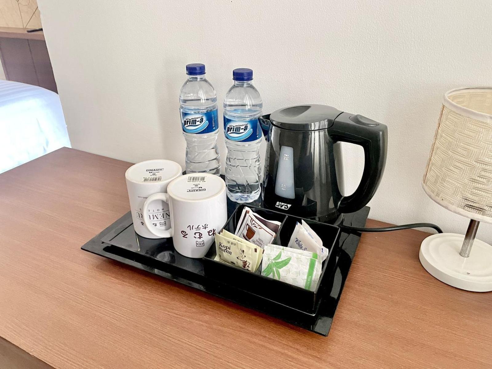 Nemuru Hotel Ciputat Pondokcabe Hilir Екстер'єр фото